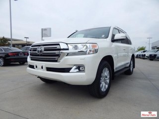 2016 TOYOTA LAND CRUISER