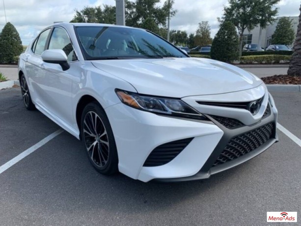 toyota-camry-2019-big-3