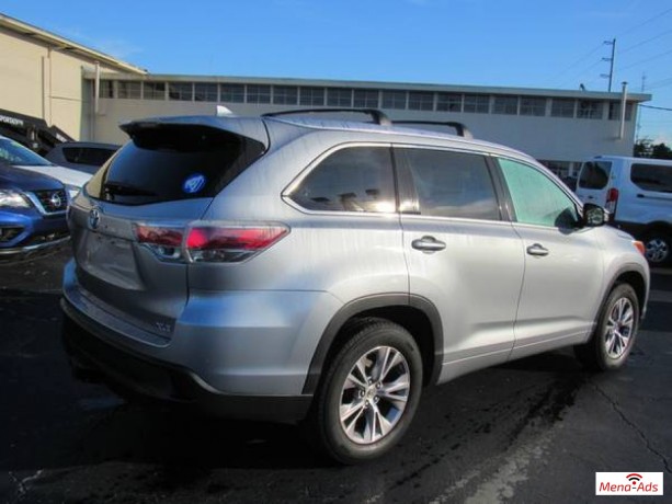 2015-toyota-highlander-xle-awd-for-sale-big-1