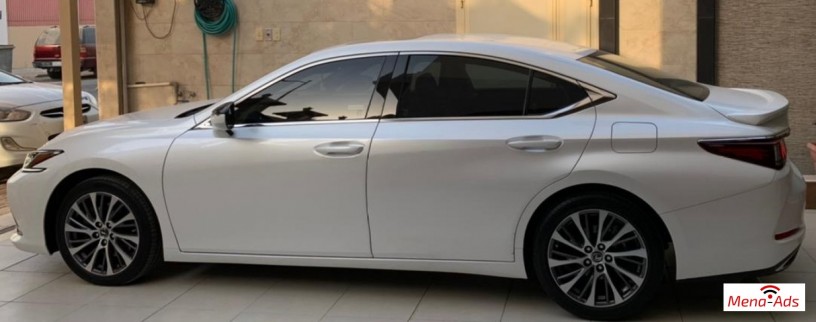 2019-lexus-es-350-big-5