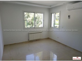 A louer un Appartement S+3 très haut standing à la soukra