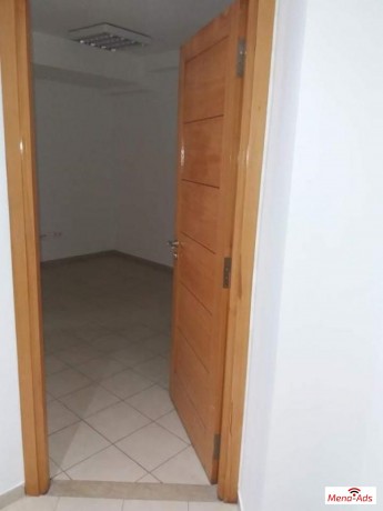 bureau-tres-haut-standing-au-centre-urbain-nord-big-1